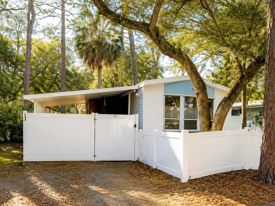 1st image of 3000 Clarcona Rd Lot 524