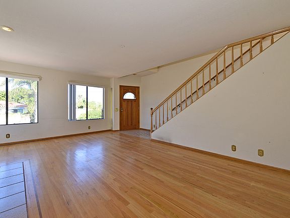 5th image of 549 Westbourne Ave
