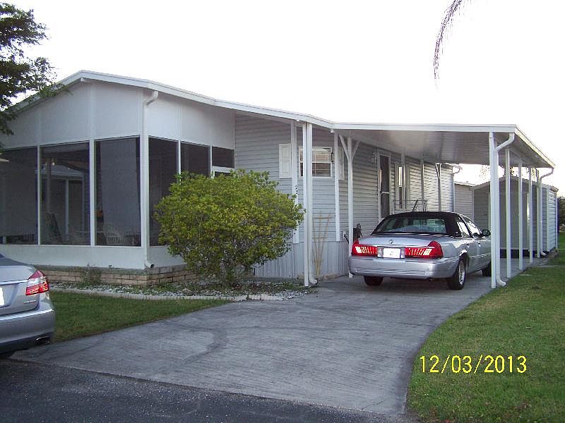 2nd image of 221 Flamingo Blvd
