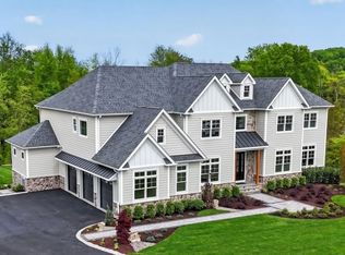 2 Ravinn Ln, Warren, NJ 07059