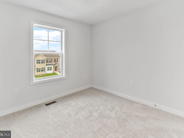 147 Olga Dr — Photo 27