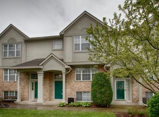 8025 Windsor Dr, Darien, IL 60561