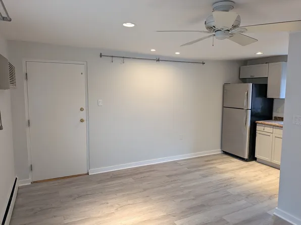 35 Homer Ave APT 7, Cambridge, MA 02138