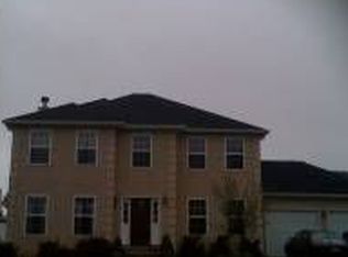 113 McNair Cir, Northampton, PA 18067