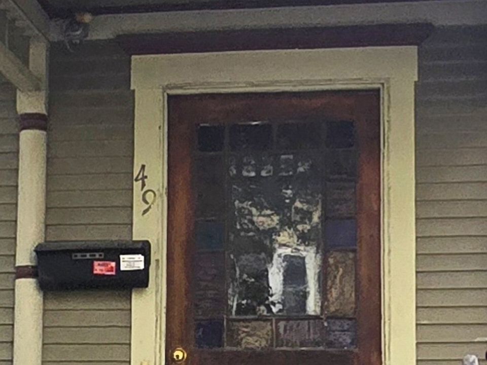 1st image of 49 Greene St #2