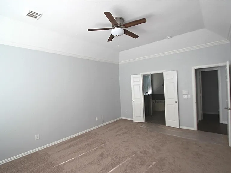18620 Gibbons Dr — Photo 15