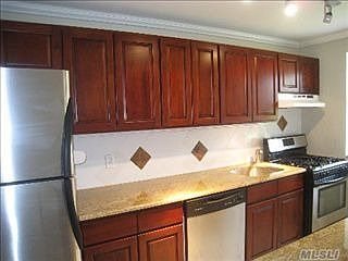 1st image of 8 W Mill Dr APT 1C