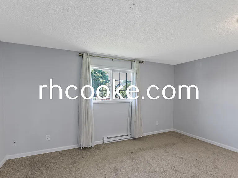 3619 N Thor St — Photo 9