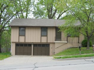5121 NE 48th St, Kansas City, MO 64119
