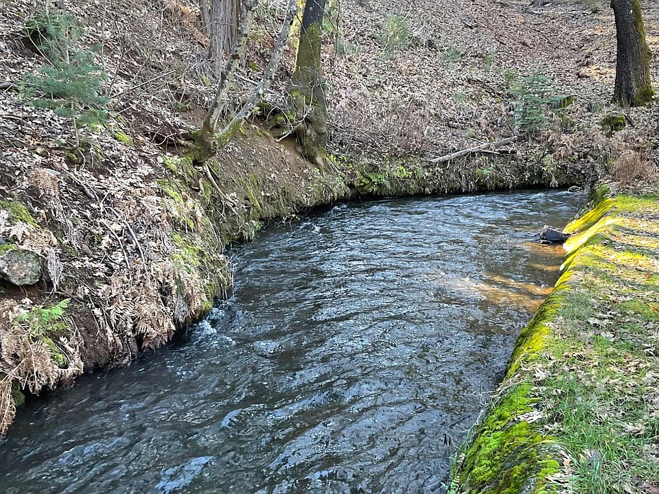 1st image of 369 Canyon View Dr