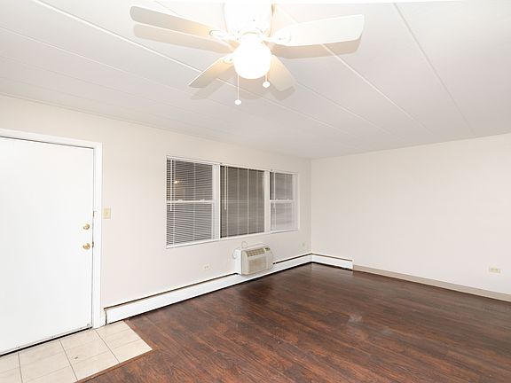 2nd image of 6705 Stanley Ave APT 15