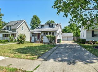 1823 E 300th St, Wickliffe, OH 44092