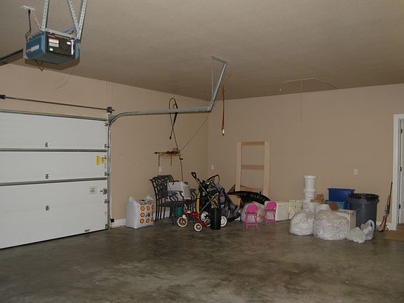 Upstairs Garage