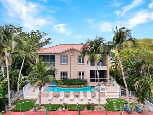 1485 Chesapeake AVE, NAPLES, FL 34102