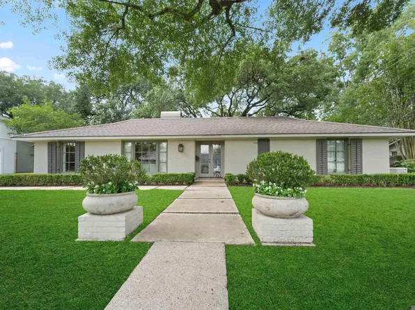 7160 Richards Dr, Baton Rouge, LA 70809