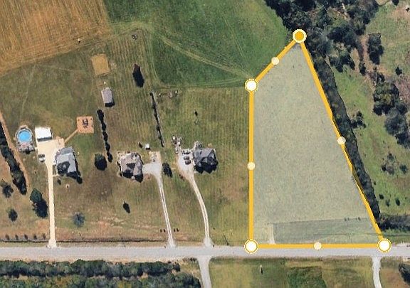 3rd image of 0 Versailles Rd