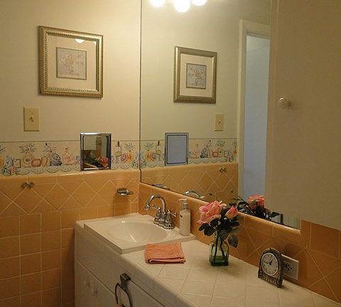 5th image of 1409 Ainslee St