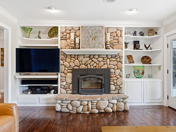4th image of 21435 Wilcox Rd