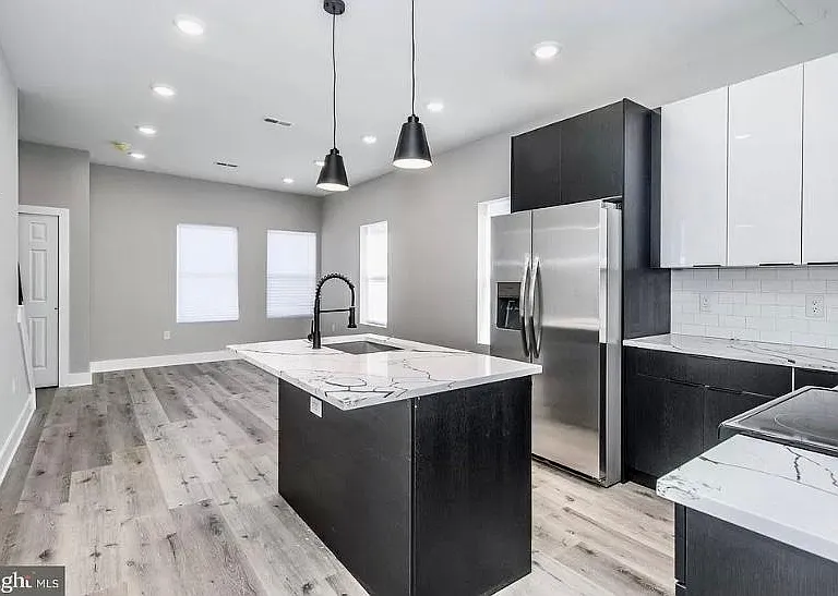 2200 N Bouvier St #2 — Photo 1