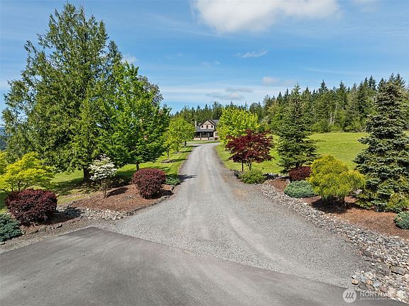 2nd image of 44414 14th Avenue E
