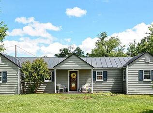 698 Federal St #698, Paris, VA 20130