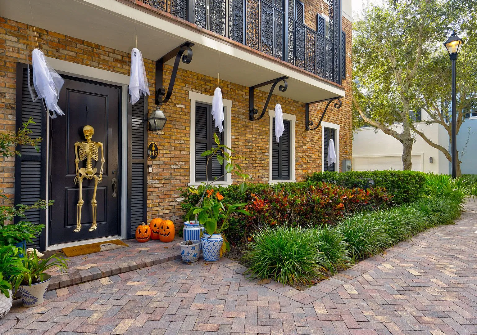 Luxury 3 bedroom 3.5 bath Corner Townhouse in Pineapple Grove Three blocks to Atlantic Avenue — Photo 3