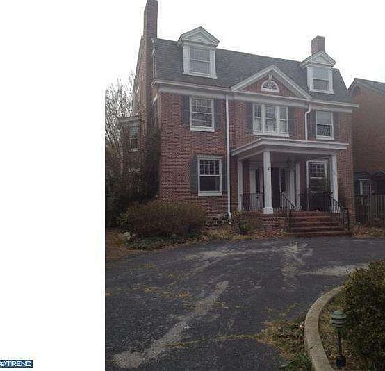 1st image of 1105 N Broom St