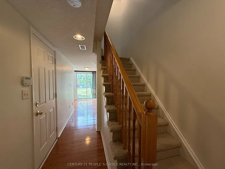 80 Acorn Pl #182 — Photo 24