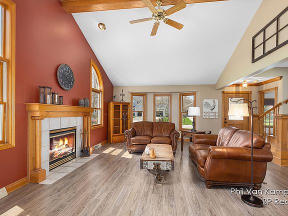 3rd image of 7458 Hidden Forest Dr