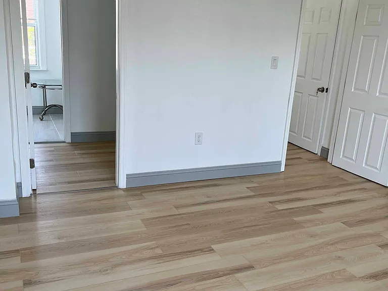 1406 S 15th St — Photo 4