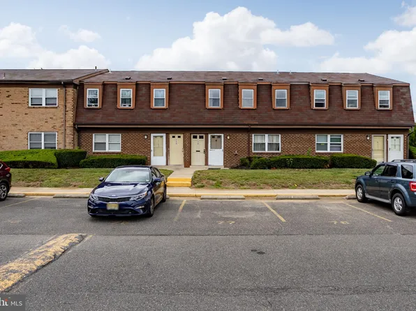 1178 Kaye Ct, Burlington, NJ 08016