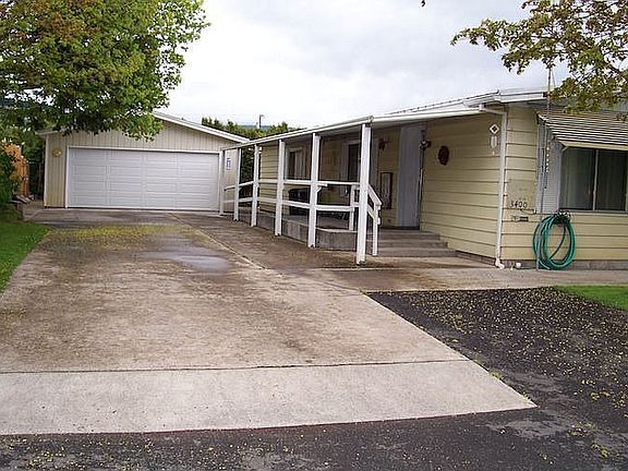 Dr way #  1___S  Elevation