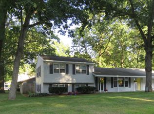 4760 Westnedge Ave NW, Comstock Park, MI 49321