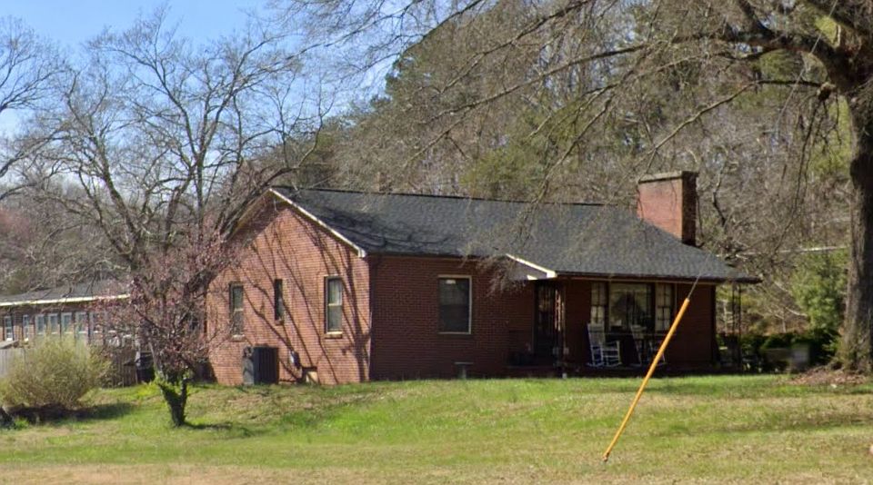 1st image of 3331 Wilkesboro Hwy