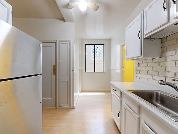 3rd image of 1860 Jackson St APT 201