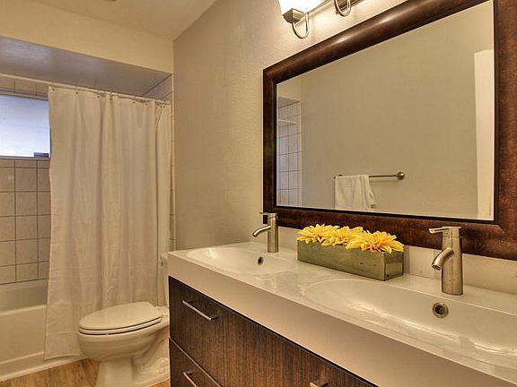 5th image of 6034 Chesbro Ave