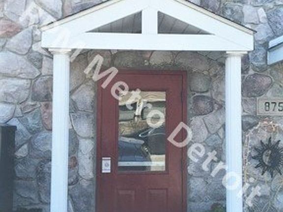 2nd image of 875 Wing St APT 4