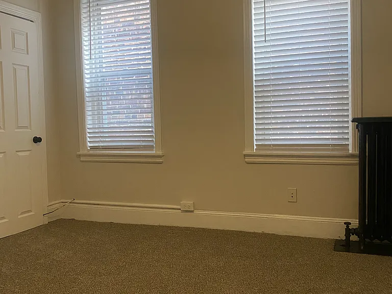 1370 Gillingham St #2 — Photo 10