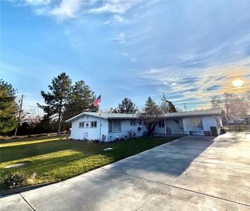 541 Fairchild Loop, Moses Lake, WA, 98837