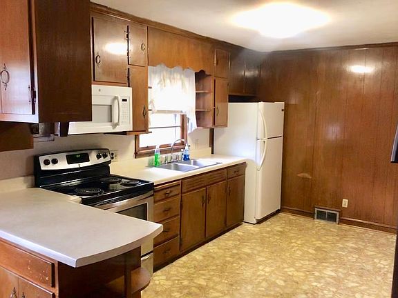 4th image of 97 Northview Cir