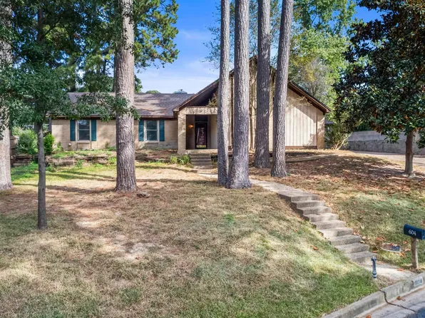 604 Wellington St, Tyler, TX 75703