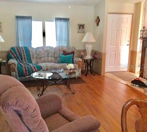 5th image of 2623 Fiddlewood Ct #867