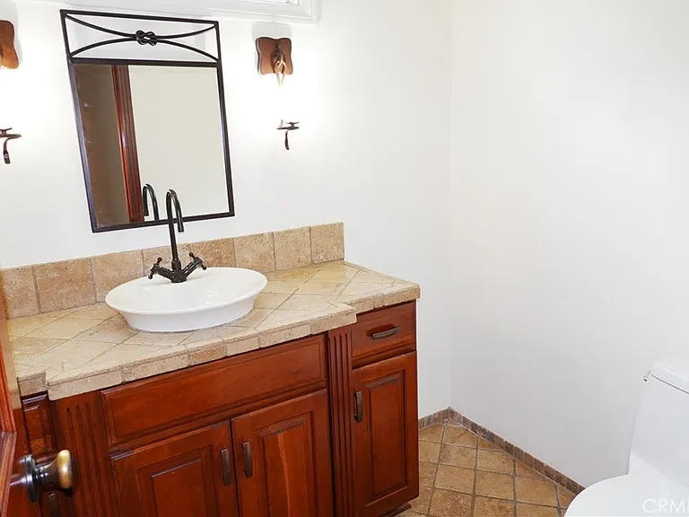 6232 Hesperia Ave — Photo 18