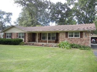 530 Westwood Dr, Tullahoma, TN 37388