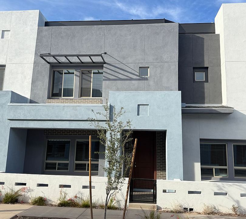 1st image of 733 E Commonwealth Ave #14
