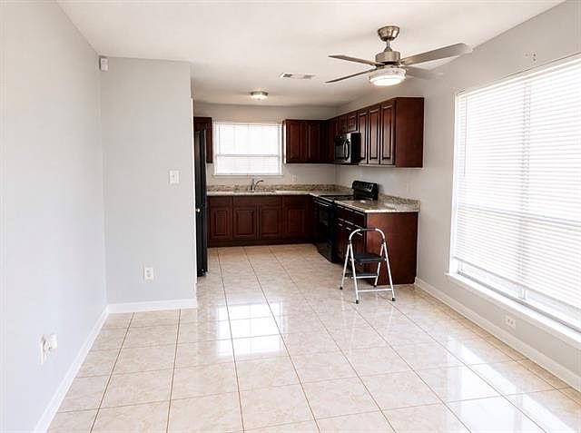 2nd image of 2541 Virginian Colony Ave
