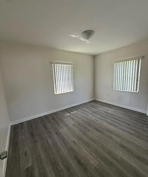 2802 SW 36th Ave — Photo 6