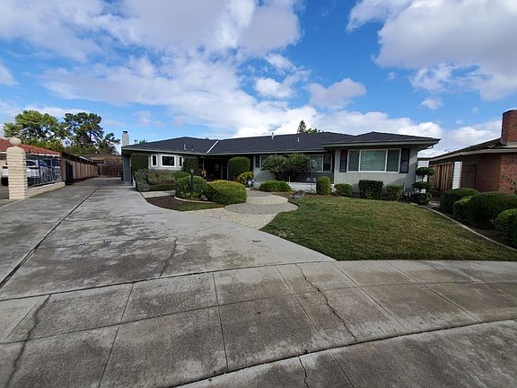 2nd image of 1742 Nomark Ct