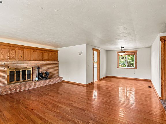 4th image of 1716 Parnell Dr