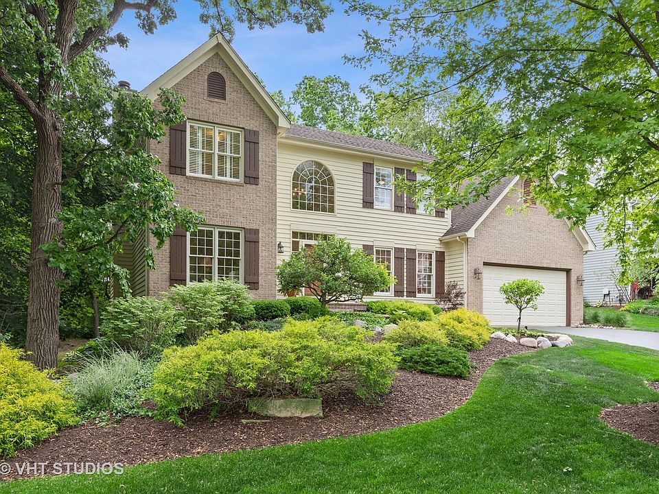 422 Kelly Ln, Crystal Lake, IL 60012 Zillow